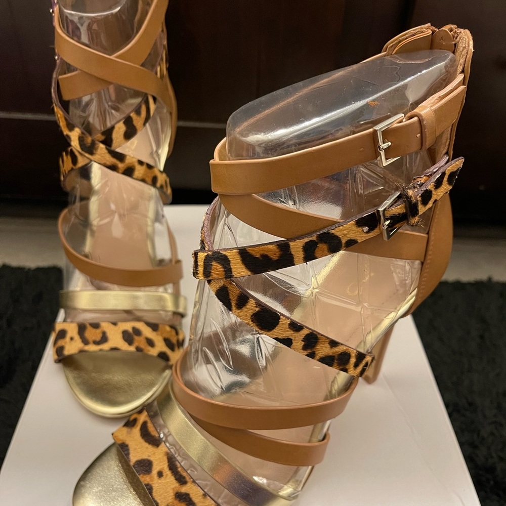 Valecia Leopard Heels - Picture 2 of 11